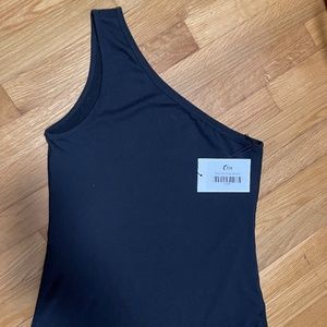 one strap tank